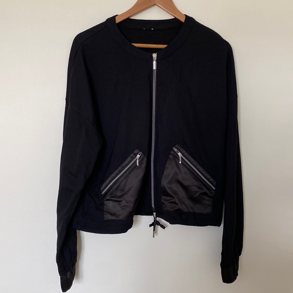 Black Top/Jacket - Picture 1 of 6